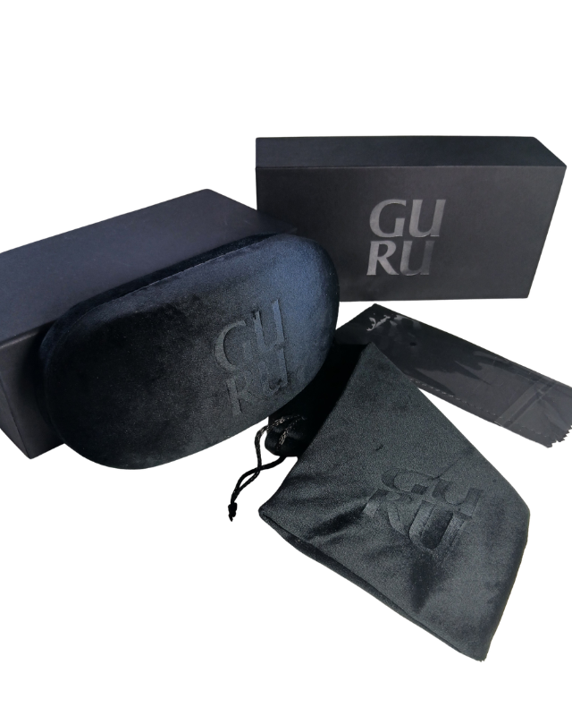 GURU sunglasses case